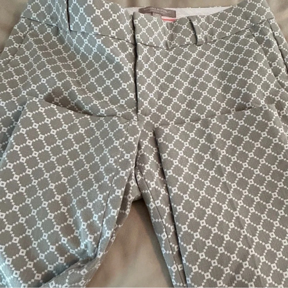 Banana Republic Hampton Pant Women 4P Gray White Geometric Print Crop Dress Pant - Picture 12 of 13